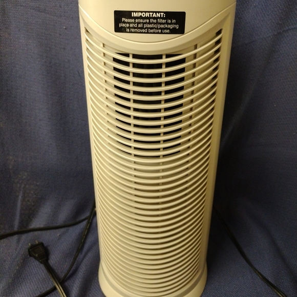 Oreck Air Tower Purifier Model  WK17500QPC 3-Speed Portable HEPA Filtration USED - Picture 4 of 14